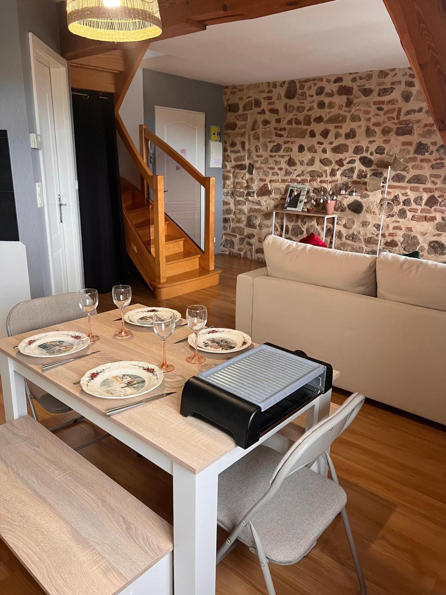 Duplex Au Coeur De Turckheim, 10 Min De Colmar Et Place De Parking Extérieur photo